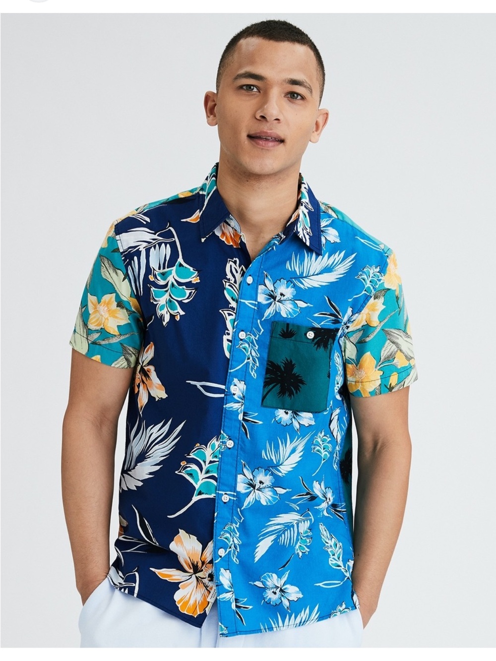 American Eagle Outfitters Navy & Bright Blue Tropical Floral Button-Up